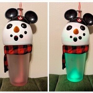 Disney Snowman Mickey Light up Christmas Sipper Mouseketeer Tumbler Cup